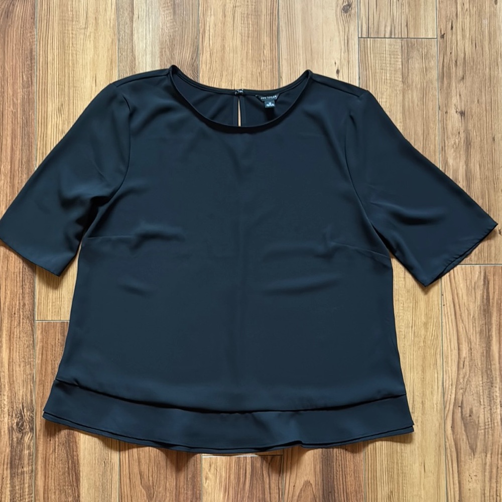 Ann Taylor Black Short Sleeve Blouse